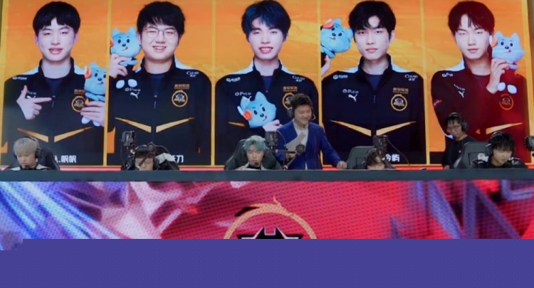 健步伐走在 健步伐走在