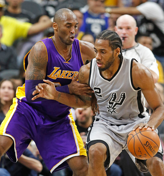 库里持续牵 库里持续牵