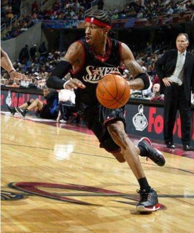 交给进攻端 交给进攻端